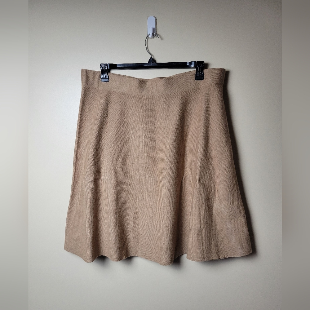 Liz Claiborne NWT Womens Skirt Caramel A-Line Knee Length OX
